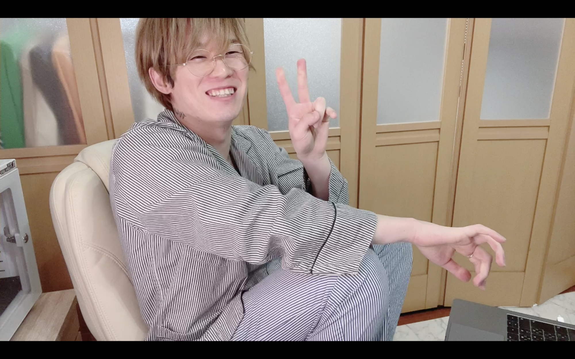 WHITE JAM シロセさん直筆サインチェキ WHITE JAM Official on X: 